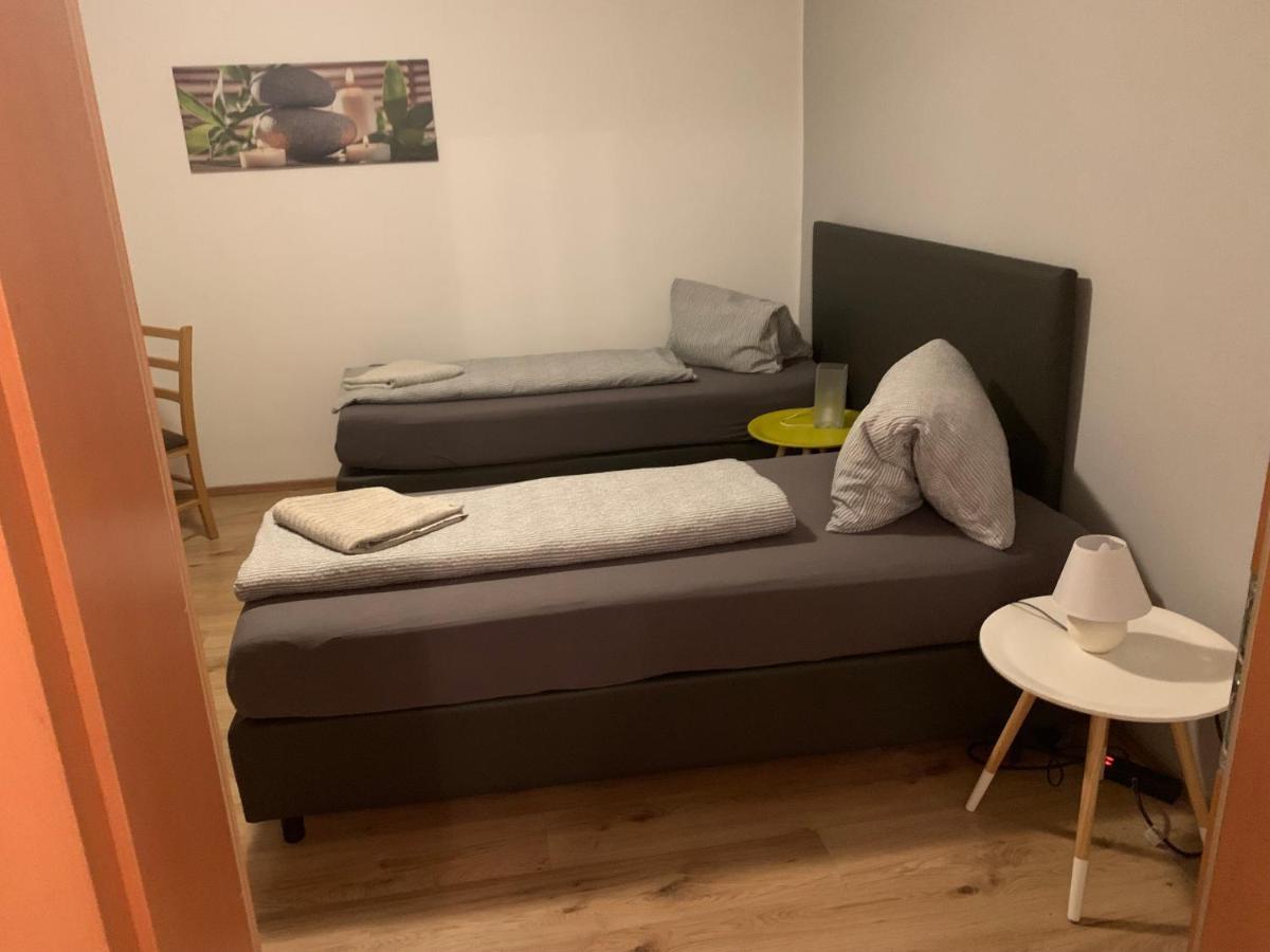 Roccos Raum Hotel Kapfenberg Bagian luar foto