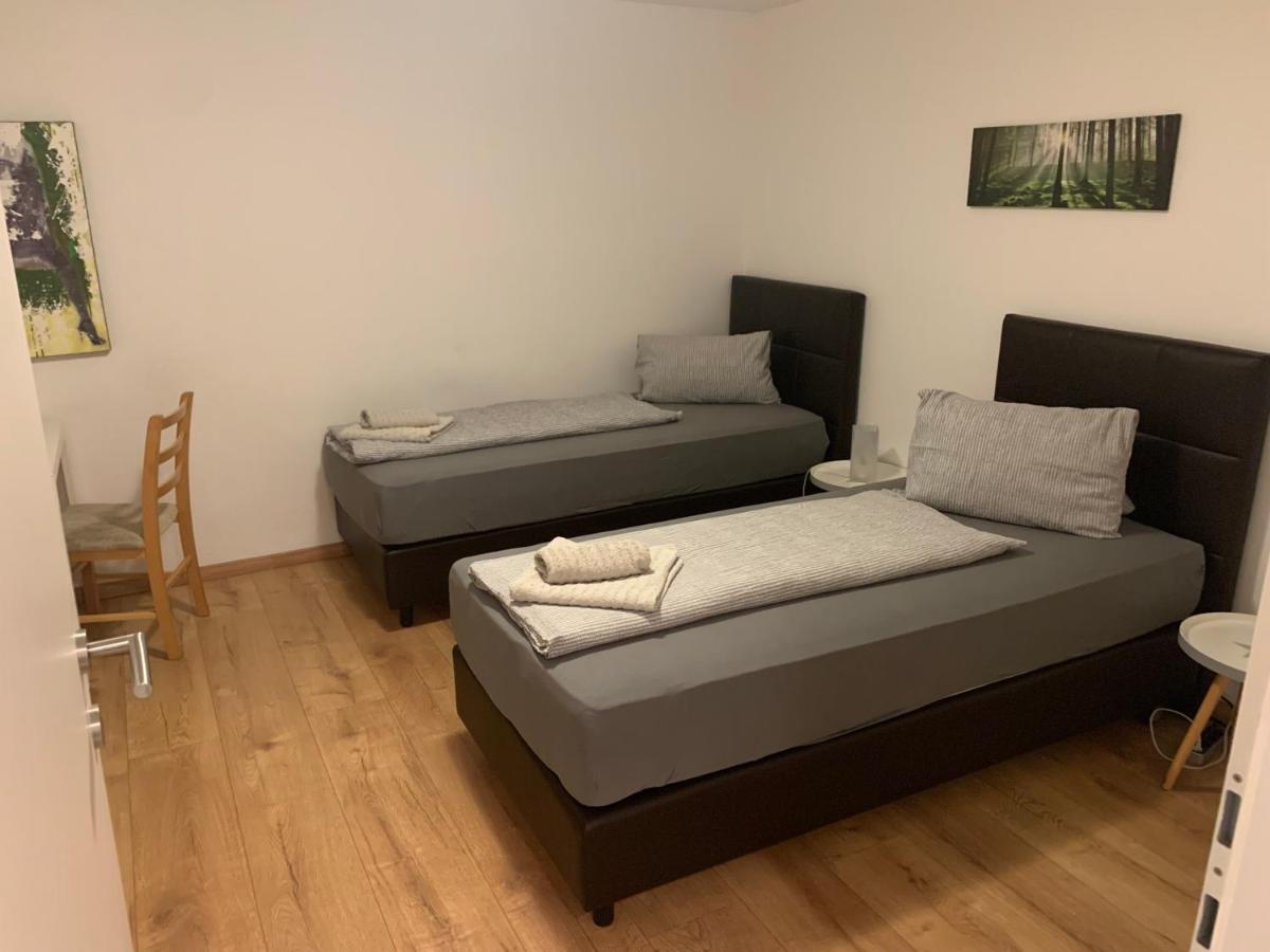Roccos Raum Hotel Kapfenberg Bagian luar foto