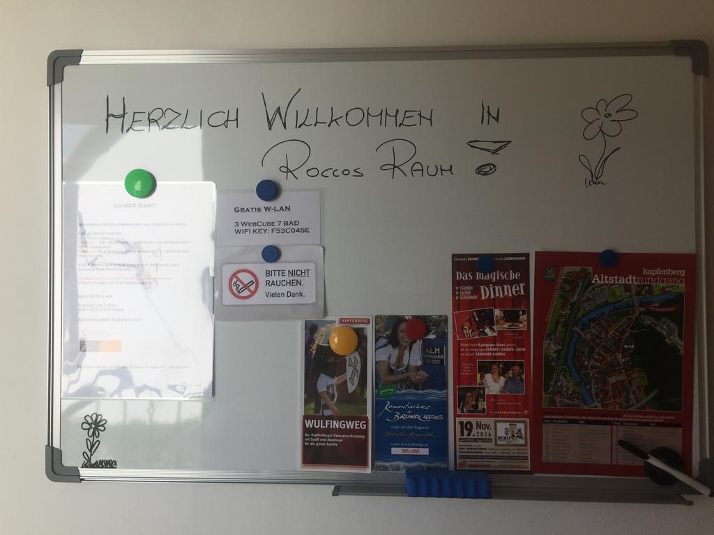Roccos Raum Hotel Kapfenberg Bagian luar foto